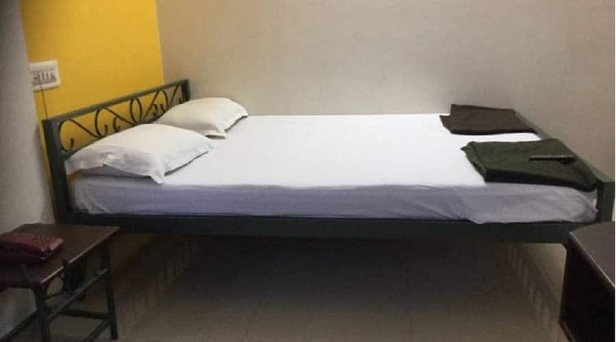 Sajjan Comfort Deluxe Lodge, Bangalore 1